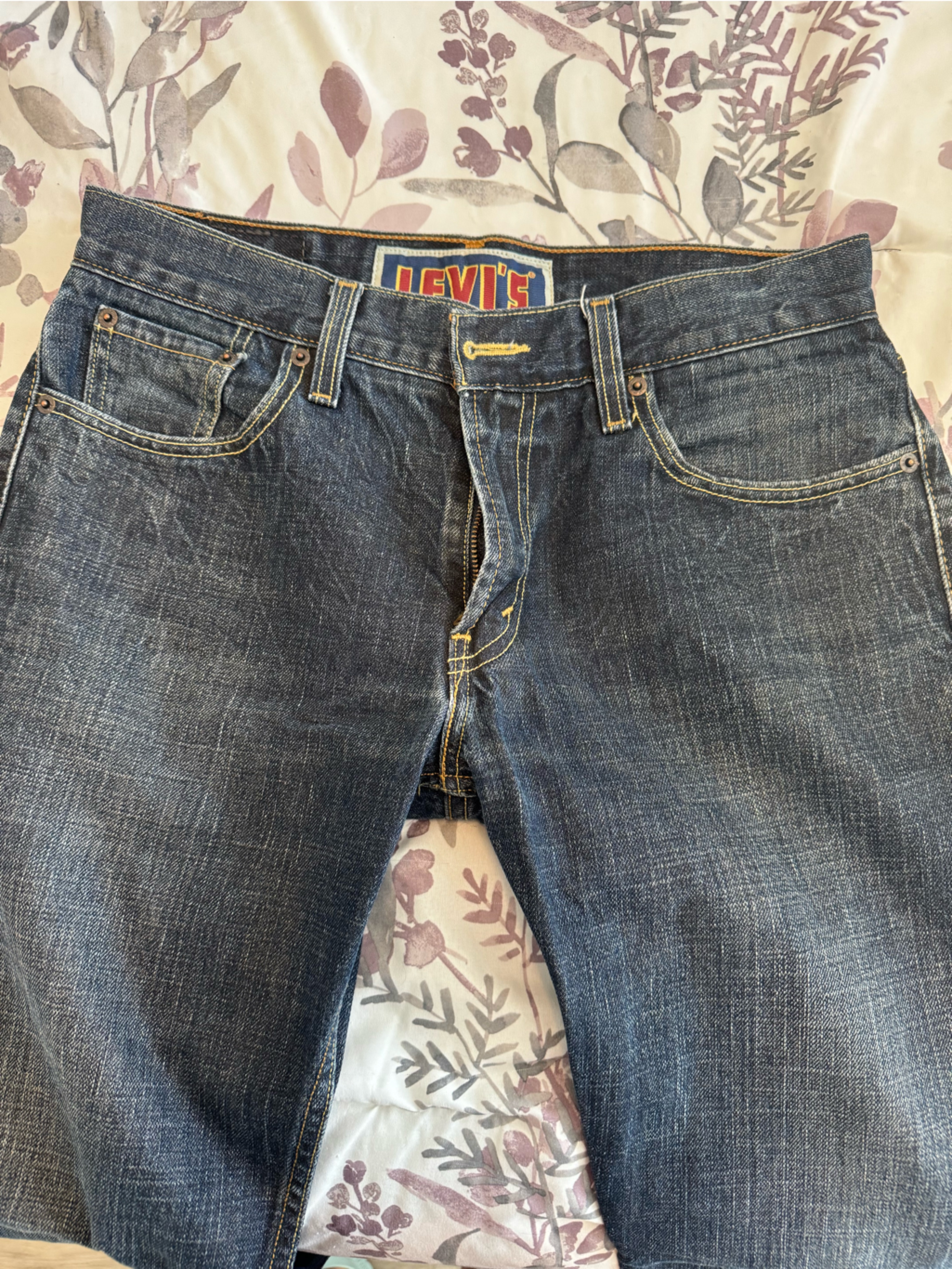Levis Mens Indigo Relaxed Fit Denim Jeans